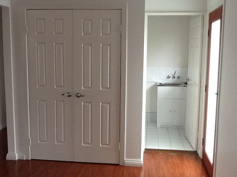 16 CREST AVENUE, Boyne Island QLD 4680