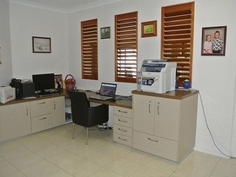 55 THE OAKS ROAD, Tannum Sands QLD 4680