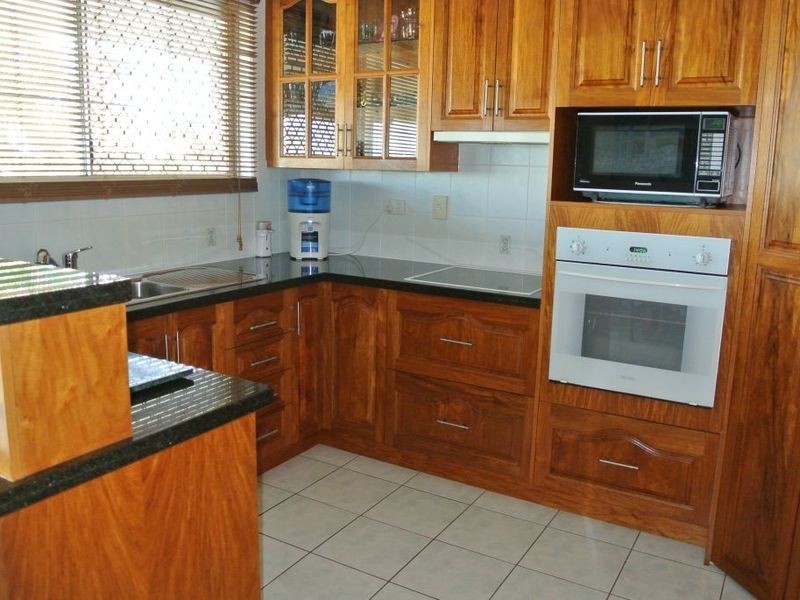 56 BOOTH AVENUE, Tannum Sands QLD 4680