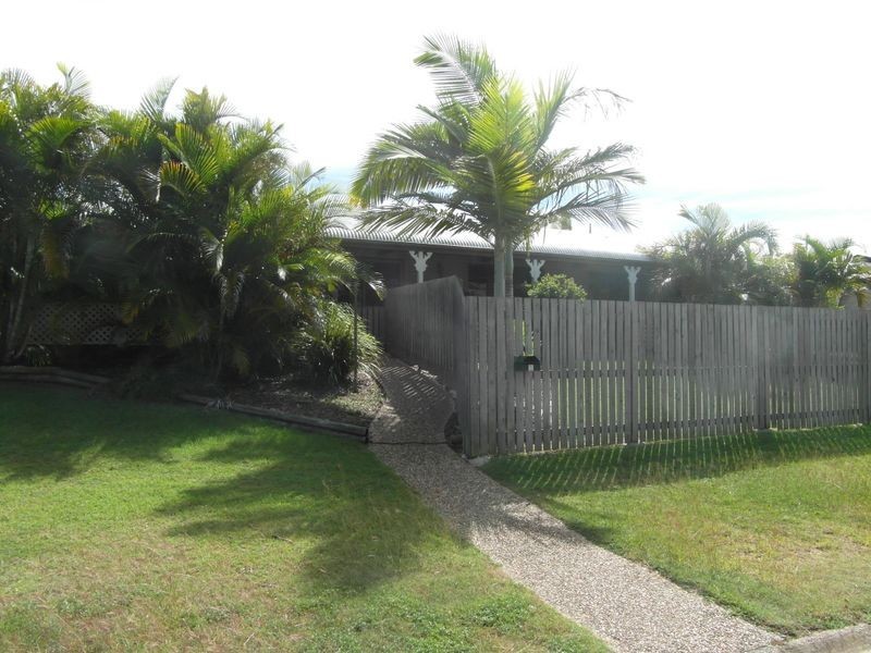 1 CRESWELL COURT, Tannum Sands QLD 4680