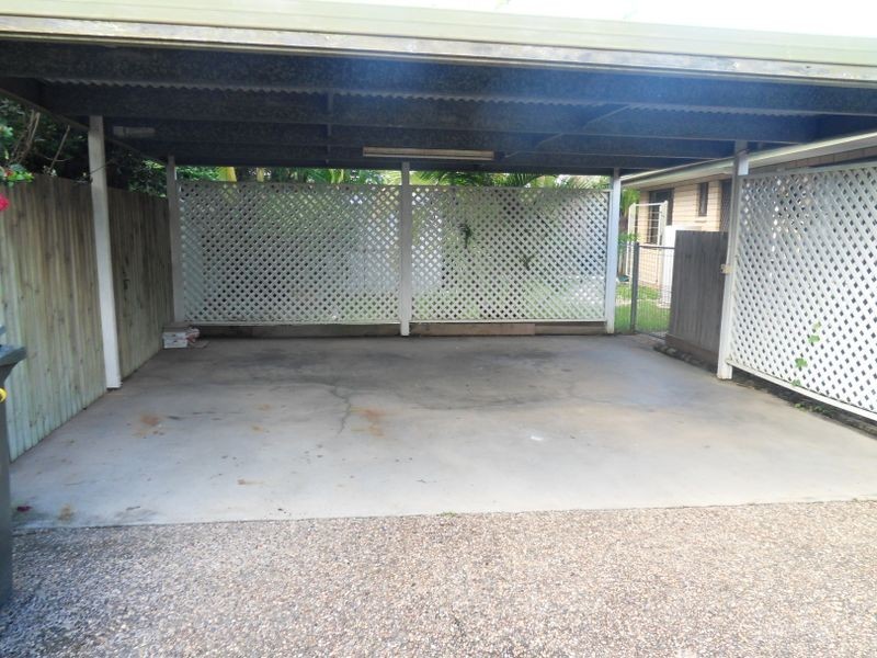 1 CRESWELL COURT, Tannum Sands QLD 4680