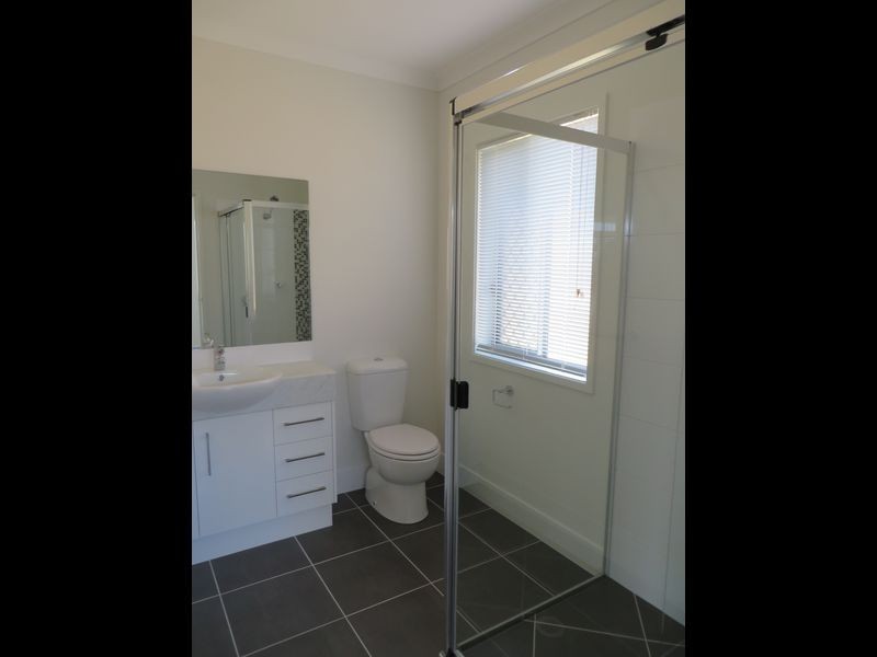 2 WABBY STREET, Boyne Island QLD 4680