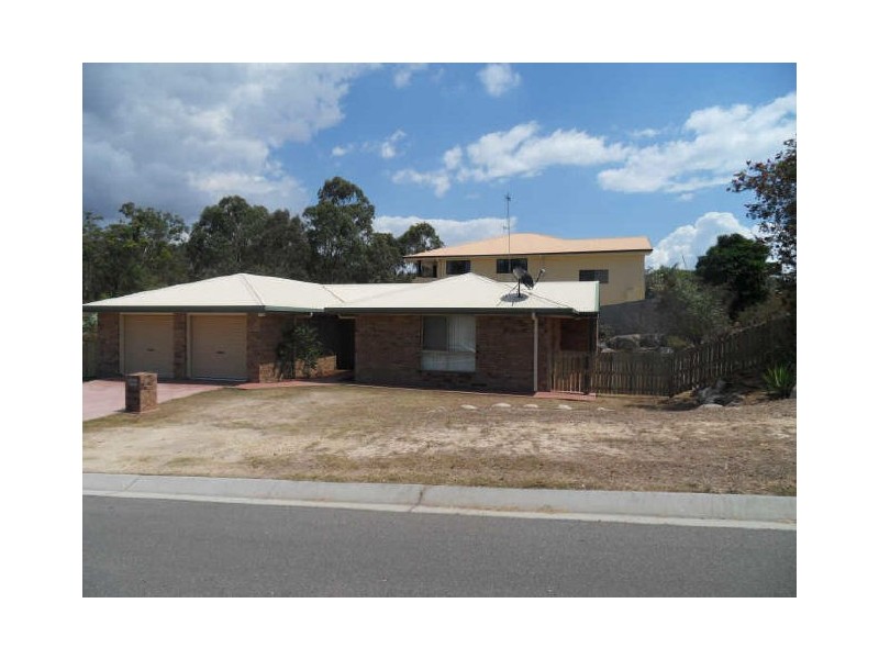 5 Curtis Avenue, Boyne Island QLD 4680