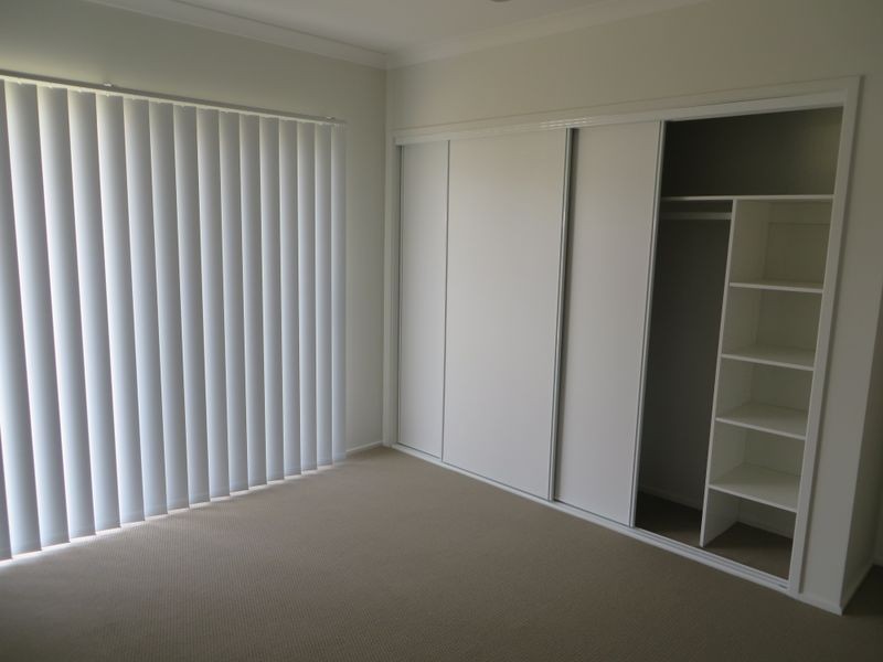 43 CLOVER CRESCENT, Boyne Island QLD 4680