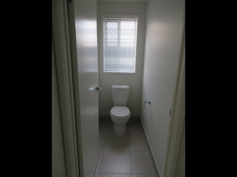 43 CLOVER CRESCENT, Boyne Island QLD 4680