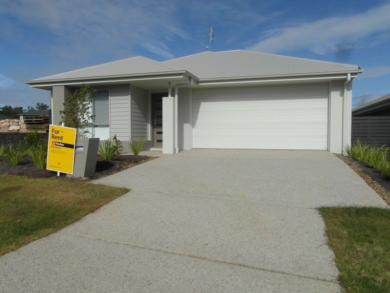 10 CLOVER CRESCENT, Boyne Island QLD 4680