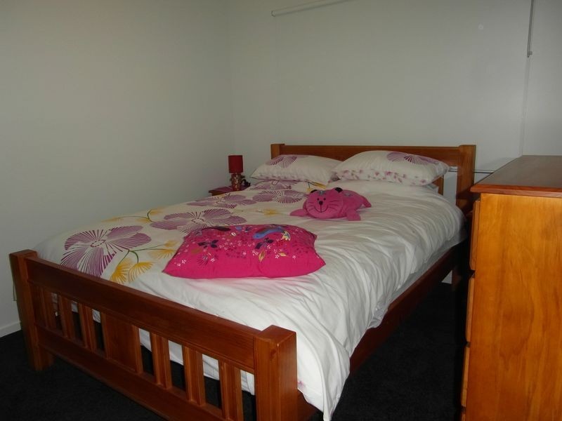 16 CHAUVEL COURT, Boyne Island QLD 4680