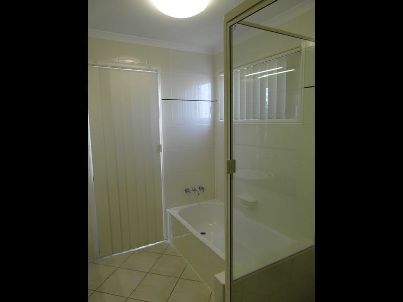 7 LIGHTHOUSE DRIVE, Boyne Island QLD 4680