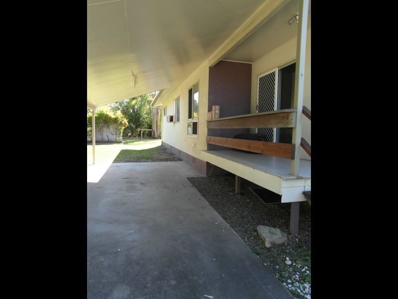 11 ALKINA CRESCENT, Boyne Island QLD 4680