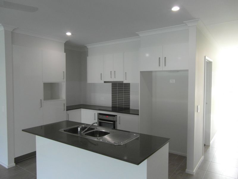 22 BRUSH TAIL COURT, Boyne Island QLD 4680