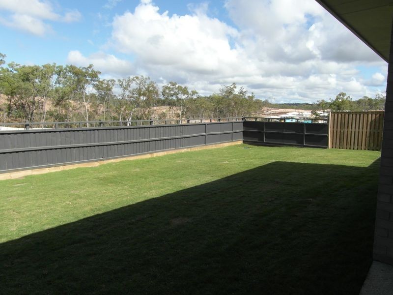 22 BRUSH TAIL COURT, Boyne Island QLD 4680