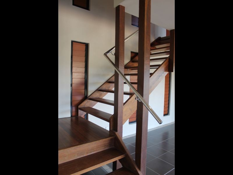 18 Sayre Crescent, Boyne Island QLD 4680