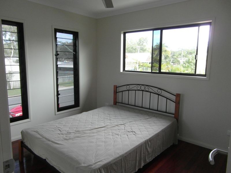 16 ORANA AVENUE, Boyne Island QLD 4680