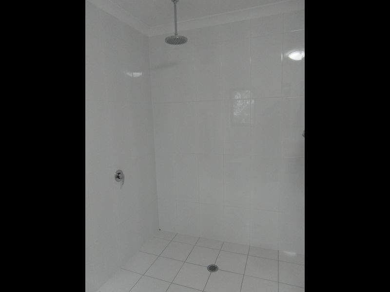 16 ORANA AVENUE, Boyne Island QLD 4680