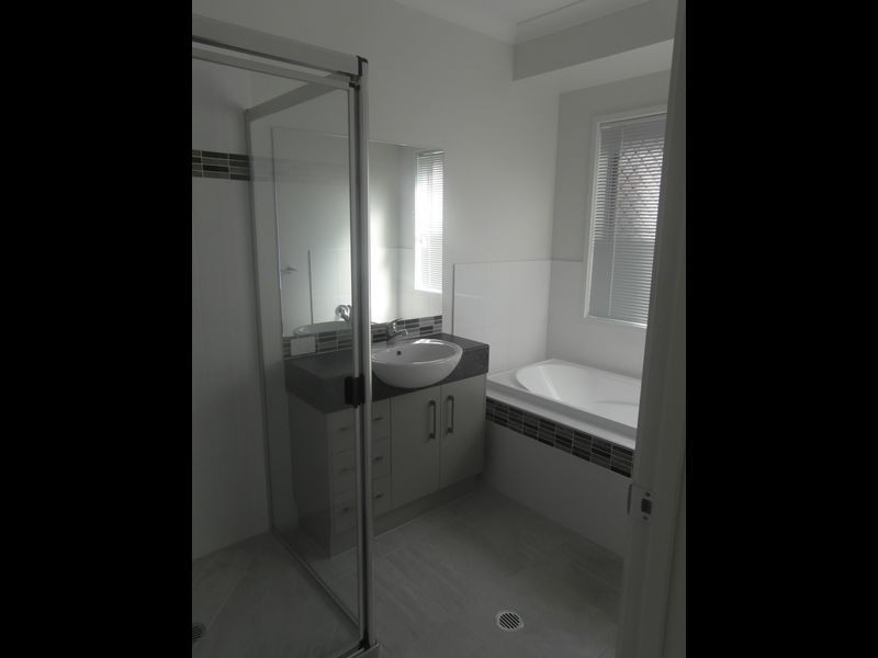 20 BRUSH TAIL COURT, Boyne Island QLD 4680