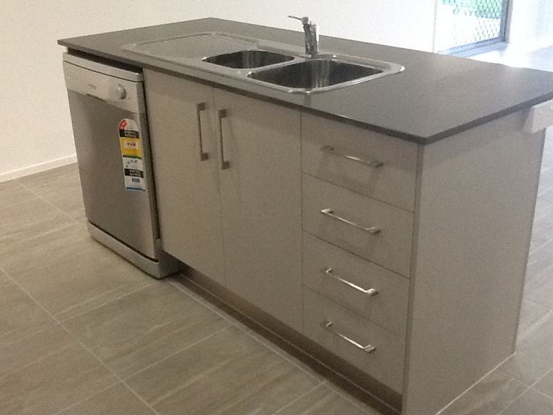 10 CORIMBA PARADE, Boyne Island QLD 4680