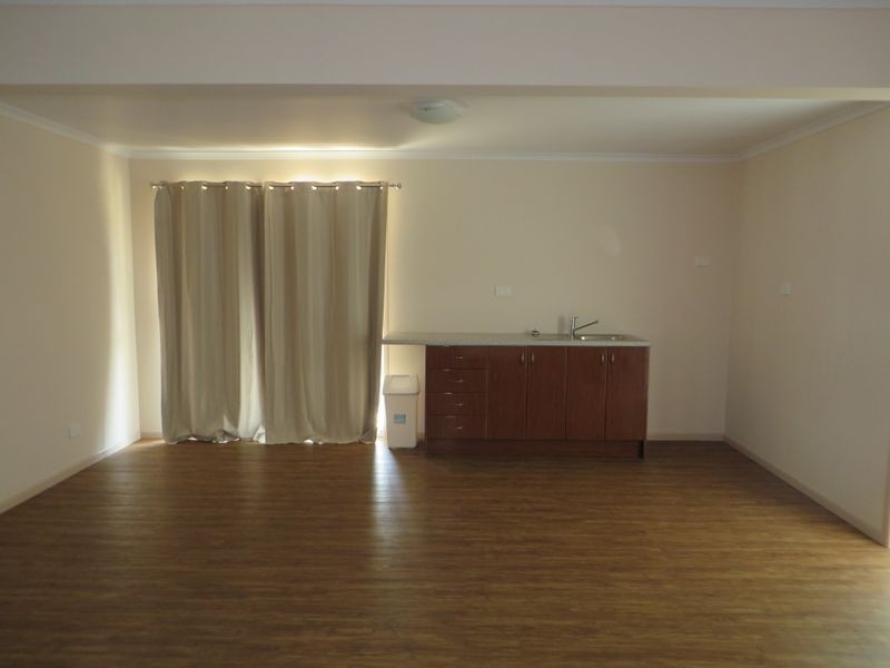 9 SAYRE CRESCENT, Boyne Island QLD 4680