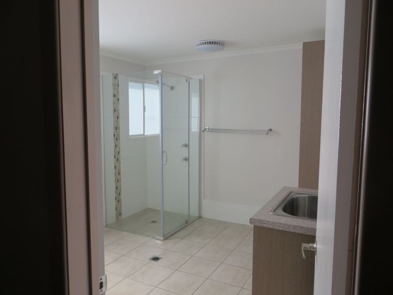 9 SAYRE CRESCENT, Boyne Island QLD 4680