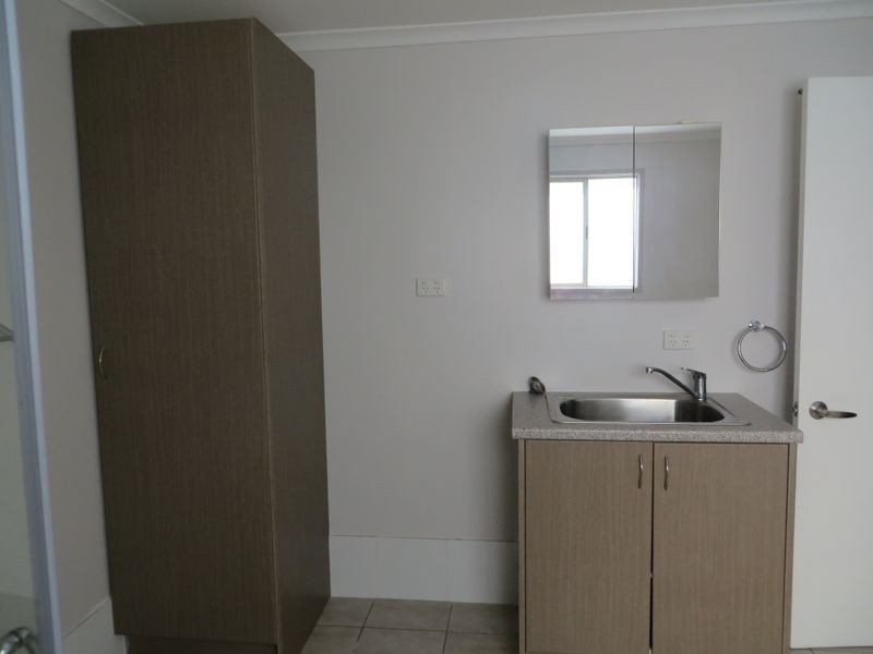 9 SAYRE CRESCENT, Boyne Island QLD 4680