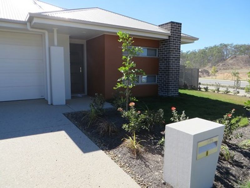 8 BARAMBAH PARADE, Boyne Island QLD 4680