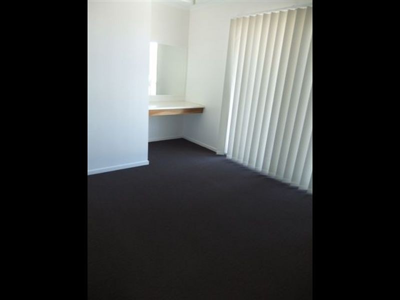 3/14 BELTANA DRIVE, Boyne Island QLD 4680