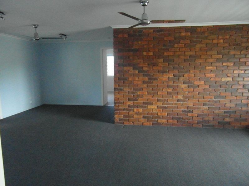 2 BASS STREET, Boyne Island QLD 4680