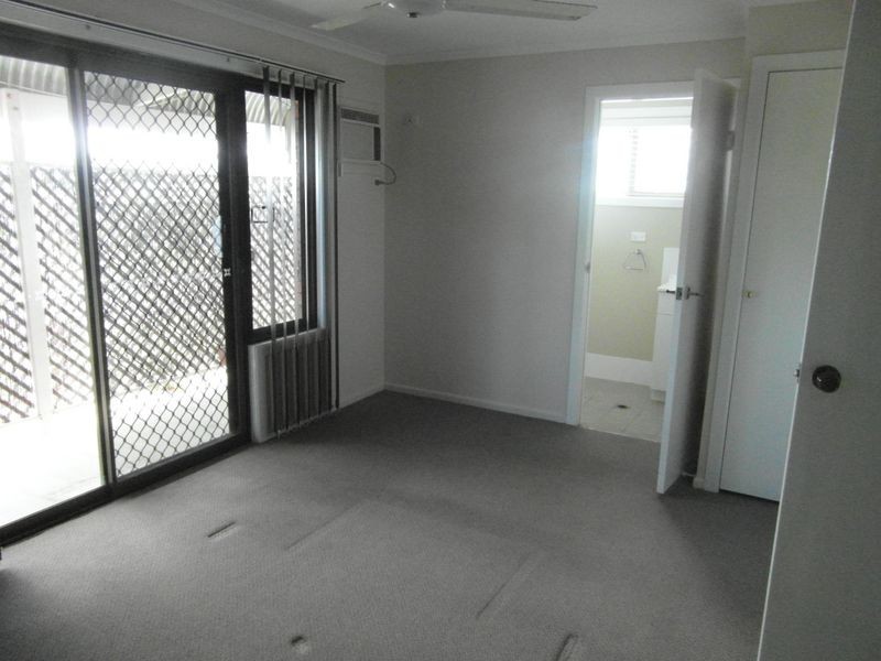 2 BASS STREET, Boyne Island QLD 4680