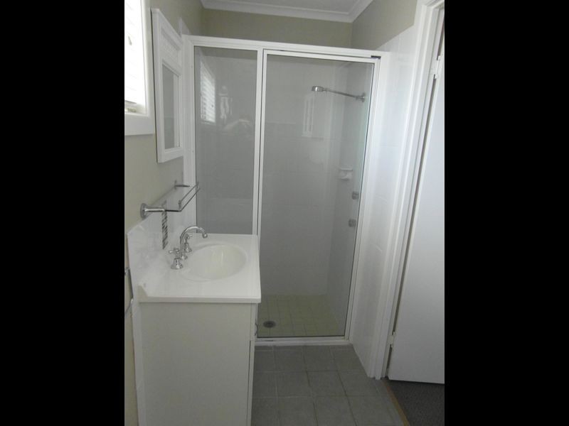 2 BASS STREET, Boyne Island QLD 4680