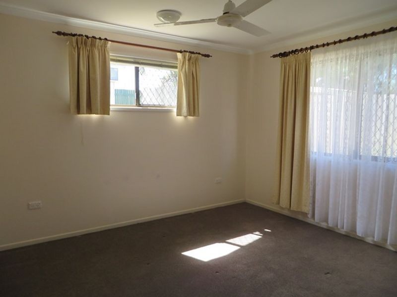 16 PLEASANT AVENUE, Tannum Sands QLD 4680
