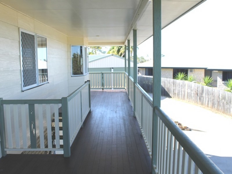 10 KERFOOT CLOSE, Tannum Sands QLD 4680