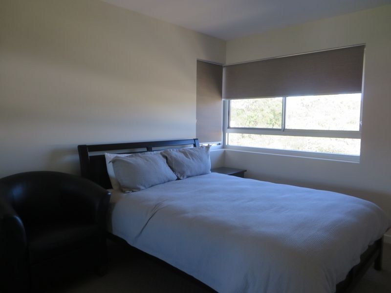 10/2 THE PROMENADE, Boyne Island QLD 4680