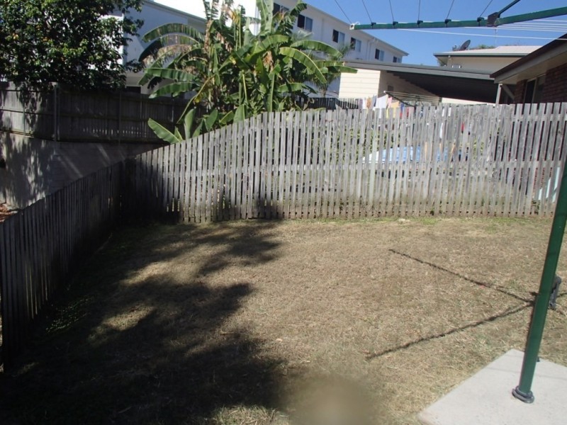 Unit 1/2 DONALD STREET, Tannum Sands QLD 4680