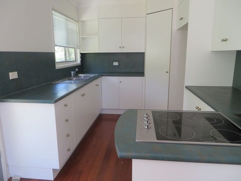 12 NEPTUNE STREET, Tannum Sands QLD 4680