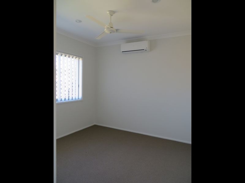 24 CLOVER CRESCENT, Boyne Island QLD 4680