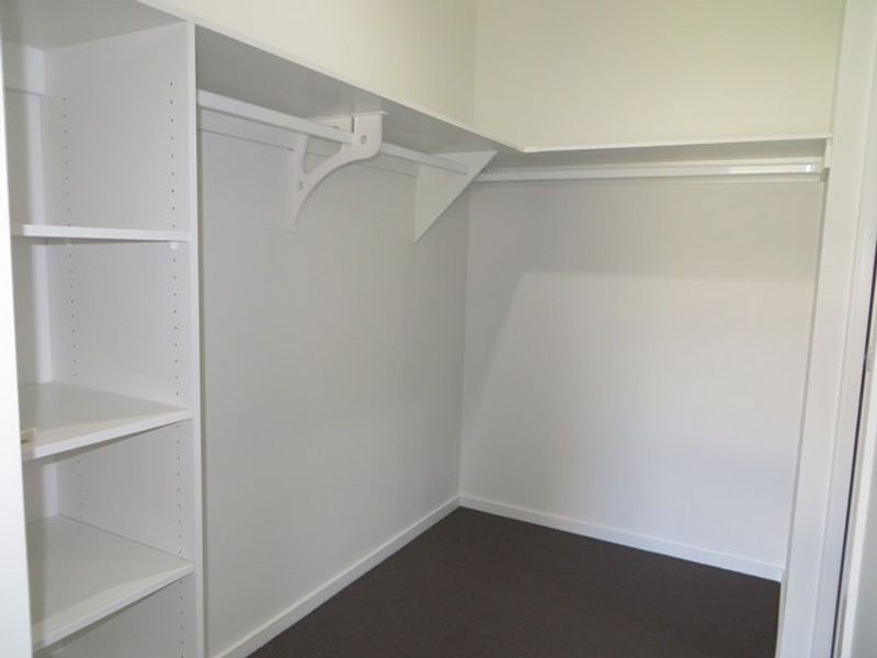 10 BRUSH TAIL COURT, Boyne Island QLD 4680