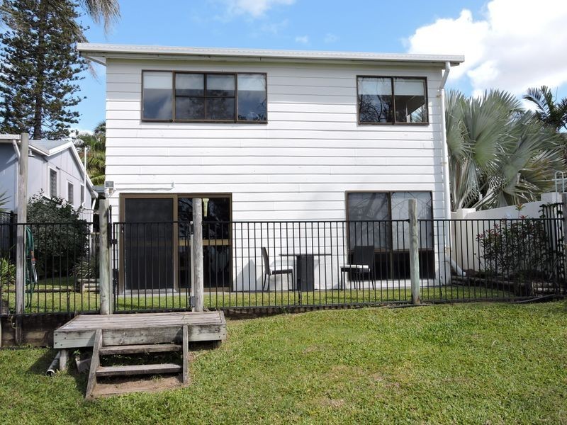 12 The Oaks Road, Tannum Sands QLD 4680