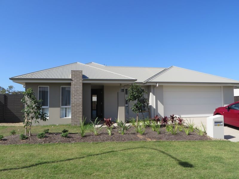 26 CLOVER CRESCENT, Boyne Island QLD 4680