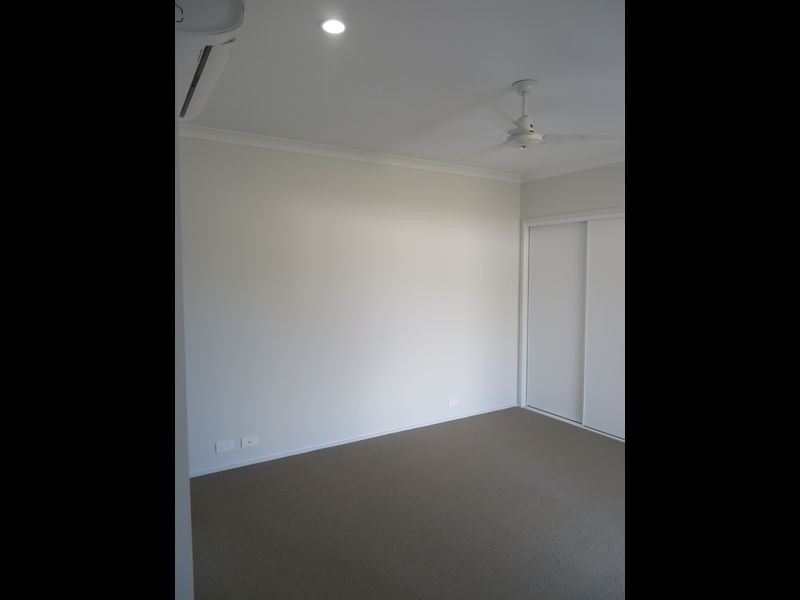26 CLOVER CRESCENT, Boyne Island QLD 4680