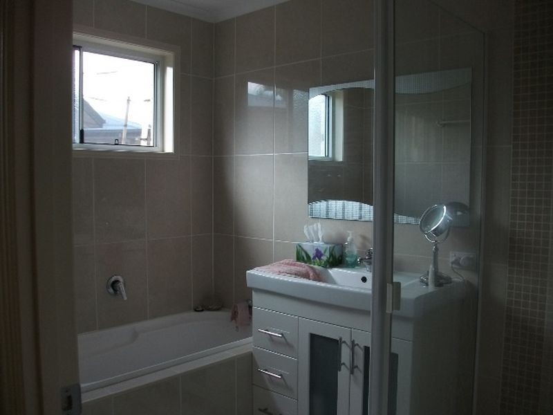 1/24 RICHARD STREET, Boyne Island QLD 4680