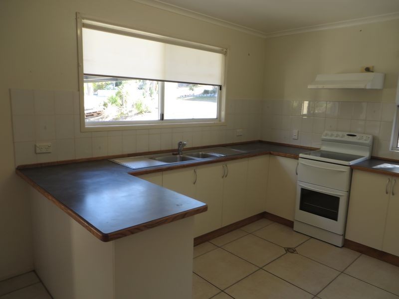 13 TASMAN COURT, Boyne Island QLD 4680