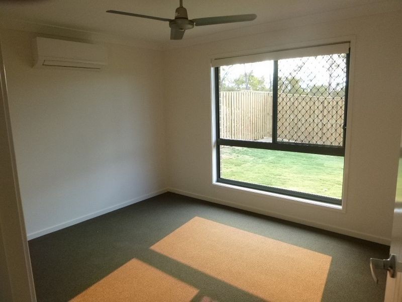 26 JARDINE CRESCENT, Boyne Island QLD 4680