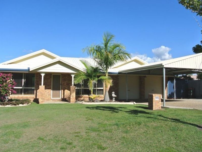 8 WERITE COURT, Boyne Island QLD 4680