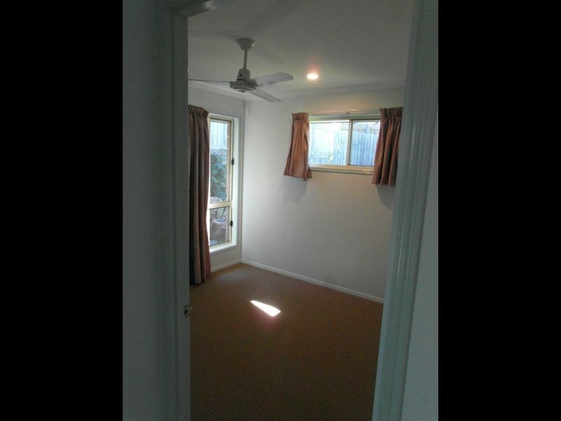 35 PRYDE STREET, Tannum Sands QLD 4680