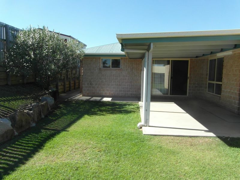 35 PRYDE STREET, Tannum Sands QLD 4680