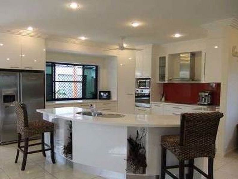 54 GOLF VIEW DRIVE, Boyne Island QLD 4680
