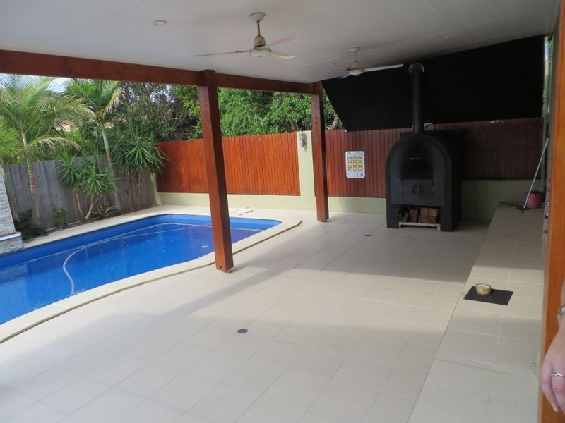 54 GOLF VIEW DRIVE, Boyne Island QLD 4680