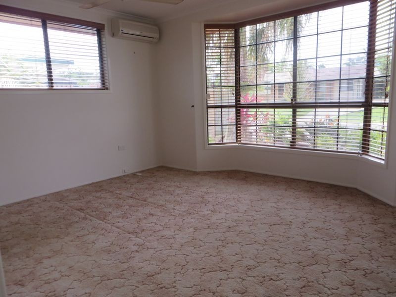 2 DENCHLEY STREET, Tannum Sands QLD 4680