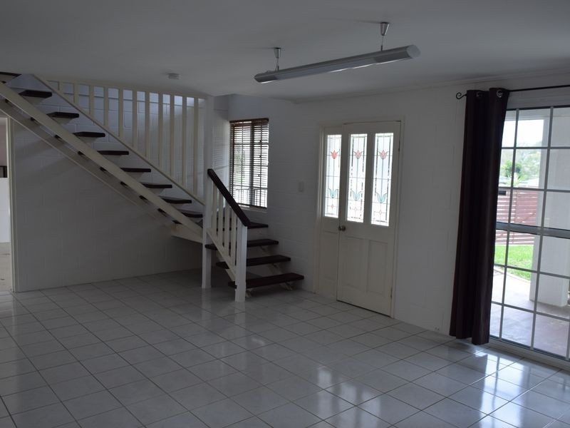 40 MALPAS STREET, Boyne Island QLD 4680