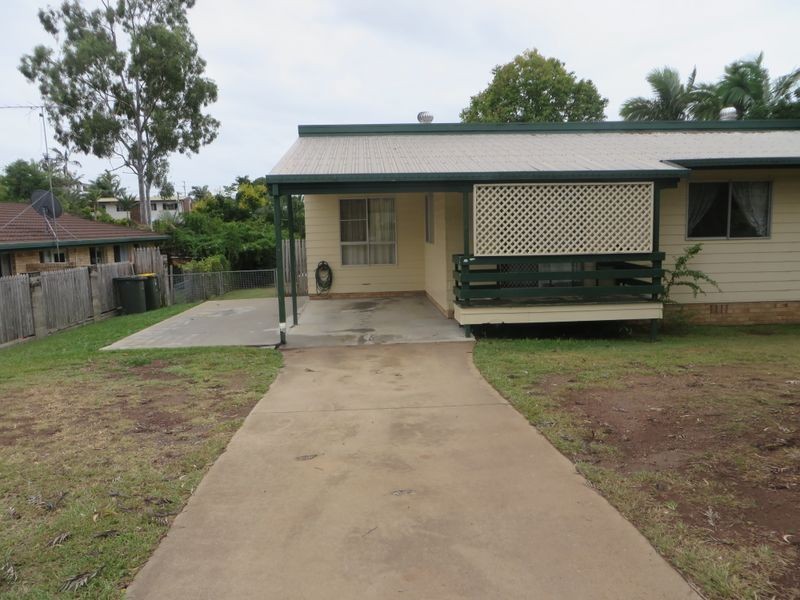 6 HAYES STREET, Boyne Island QLD 4680