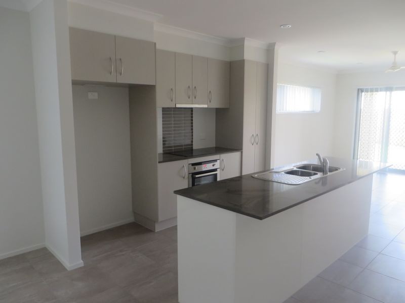 6 WABBY STREET, Boyne Island QLD 4680